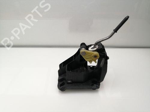 Used Gear lever CITROËN C4 II (NC_) 1.6 BlueHDi 100 (99 hp) 23458430