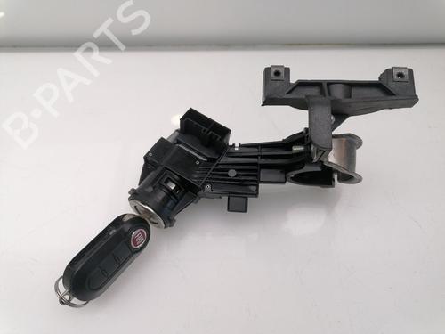Used Electronic module FIAT DOBLO Cargo (263_) 1.3 D Multijet (263WXU1A, 263ZXU1A, 263WYB1A, 263ZYB1A) (95 hp) 25783679