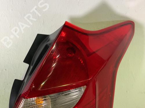Used Right taillight Right taillight 38416305 38416305