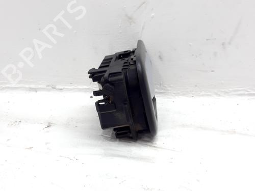 Front right interior door handle NISSAN X-TRAIL I (T30) 2.5 4x4 | BP32256847I14