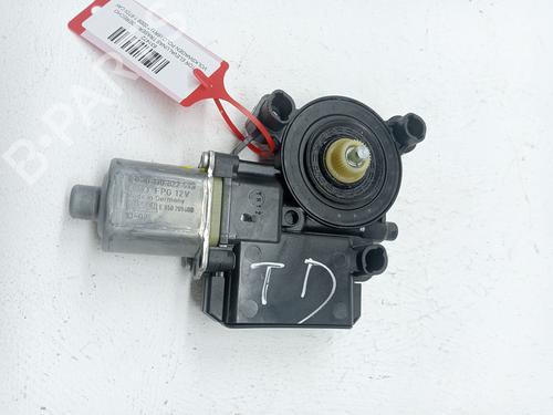 Used Right rear window motor VW POLO V (6R1, 6C1) 1.6 TDI (90 hp) 24109036