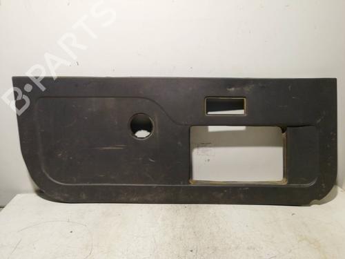 Used Boot lining MITSUBISHI PAJERO II (V3_W, V2_W, V4_W, V5_W) 2.5 TD 4WD (V24W) (99 hp) 28336882