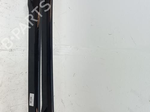 Used Roof bar Roof bar CITROËN C3 IV (CC_, CB_) 1.2 PureTech 100 (CCHPV4) (101 hp) 36522939 36522939