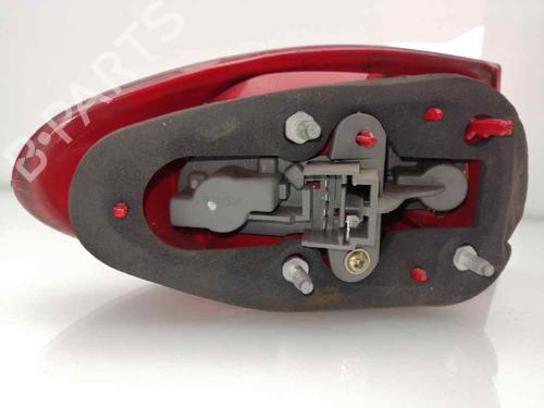 Piloto trasero derecho ALFA ROMEO 147 (937_) 1.9 JTD (937.AXD1A, 937.BXD1A, 937.AXV1A, 937.BXB1A,... (115 hp) 23457757