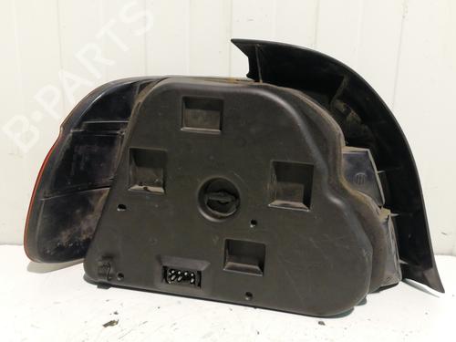 Used Right taillight BMW 5 (E39) 530 d (184 hp) 25460661