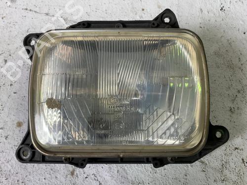 Used Right headlight Right headlight NISSAN PATROL III/2 Station Wagon (W260) 2.8 D 4x4 (103 hp) 40119261 40119261