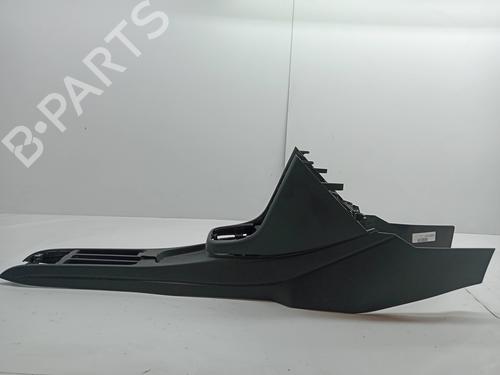 Used Armrest / Center console VW POLO V (6R1, 6C1) 1.6 TDI (75 hp) 23340992