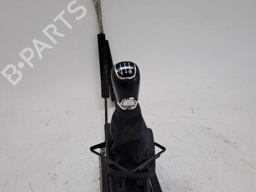 Used Gear lever SKODA FABIA III Estate (NJ5) 1.0 (75 hp) 23974289