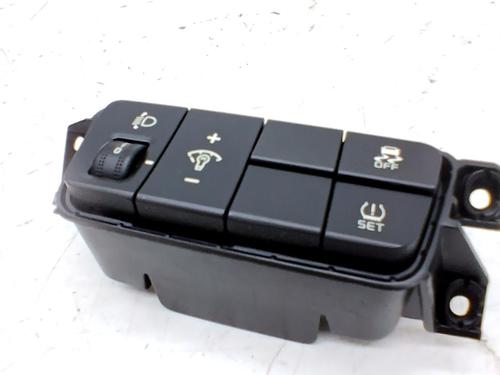 Used Switch Switch KIA STONIC (YB) 1.6 CRDi (110 hp) 36665928 36665928