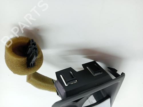 Front left interior door handle SKODA SUPERB II (3T4) 1.6 TDI | BP23363302I13 