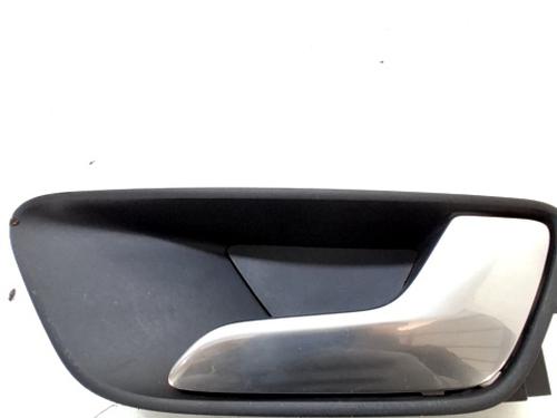 Used Rear right interior door handle FORD FIESTA VII (HJ, HF) 1.1 Ti-VCT (86 hp) 31580375