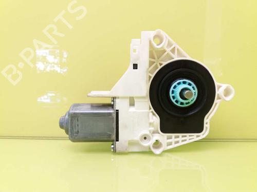 Used Left rear window motor AUDI A4 B8 Avant (8K5) 2.0 TDI (143 hp) 23384964