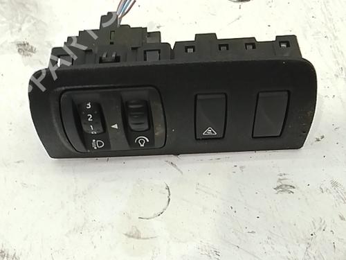 other-renault-megane-ii-saloon-lm01_-2003-40548886 main image