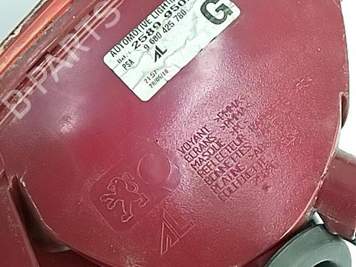 Right taillight PEUGEOT 308 I (4A_, 4C_) 1.6 HDi | BP29421351C35 