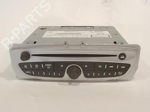 Used Radio Radio 37592328 37592328