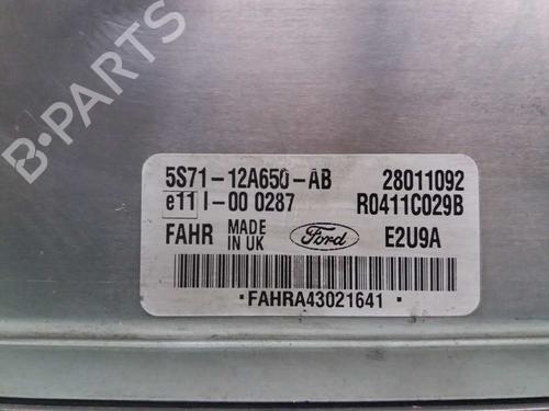 engine-control-unit-ecu-ford-mondeo-iii-b5y-2000-2001-2002-2003-2004-2005-2006-2007-23384271 main image