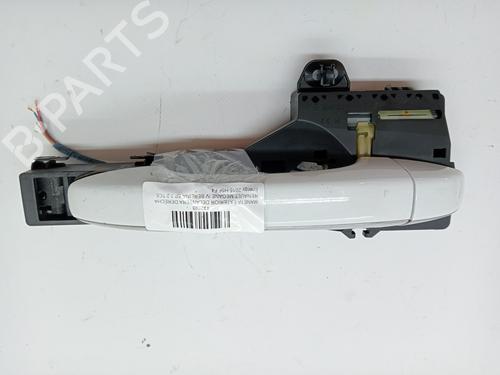 Høyre foran utvendig håndtak RENAULT MEGANE IV Hatchback (B9A/M/N_) 1.2 TCe 130 (B9MR) (130 hp) 23353955