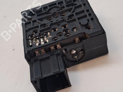 Headlight switch RENAULT KANGOO / GRAND KANGOO II (KW0/1_) 1.5 dCi 90 (KW18) | BP27462258I24 