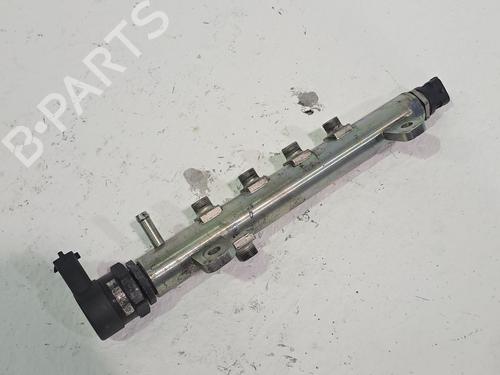 Used Injection rail OPEL ZAFIRA / ZAFIRA FAMILY B (A05) 1.9 CDTI (M75) (100 hp) 27378005