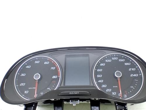 Used Instrument cluster SEAT IBIZA IV ST (6J8, 6P8) 1.2 TSI (90 hp) 31700945