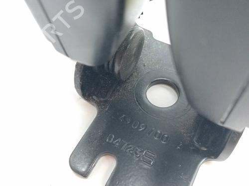 Used Seat buckle VOLVO V40 Hatchback (525) D2 (114 hp) 23339881