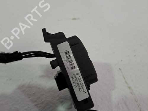 Steering wheel controls BMW 3 Coupe (E92) 320 d | BP23386552E15 