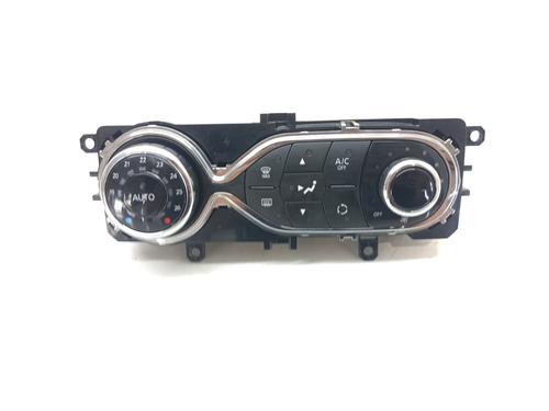 Used Climate control RENAULT CAPTUR I (J5_, H5_) 0.9 TCe 90 (90 hp) 28957417