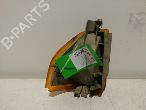 Used Left front indicator FORD FOCUS I (DAW, DBW) 1.6 16V (100 hp) 25457994