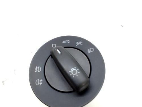 Used Headlight switch SKODA YETI (5L) 1.2 TSI (105 hp) 29585195