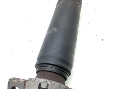 Used Left rear shock absorber Left rear shock absorber OPEL ASTRA J GTC 2.0 CDTI (08) (165 hp) 33761957 33761957