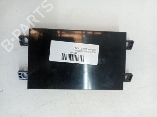 Used Electronic module TESLA MODEL S (5YJS) P85 (421 hp) 25999214