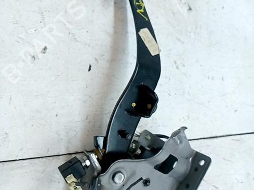Used Clutch pedal KIA SPORTAGE III (SL) 1.7 CRDi (116 hp) 29229313