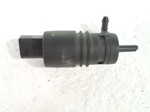 Used Washer pump HONDA CIVIC VIII Hatchback (FN, FK) 2.2 CTDi (FK3) (140 hp) 29557387