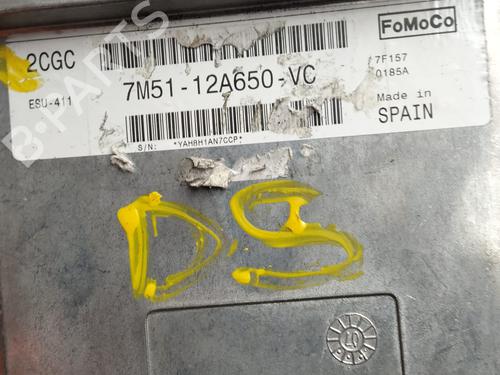 Calculateur moteur (ecu) FORD FOCUS II (DA_, HCP, DP) 1.8 (125 hp) 29556730