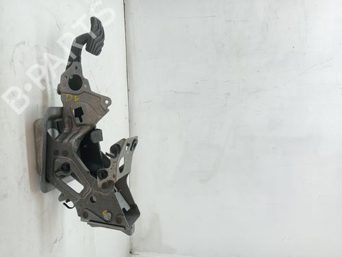 bremsepedal NISSAN MICRA V (K14) 1.0 IG-T 100 (101 hp) 24444782