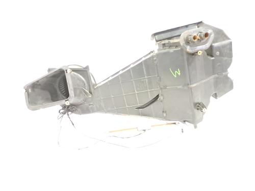 Other VW TRANSPORTER T4 Van (70A, 70H, 7DA, 7DH) 2.4 D 701819043