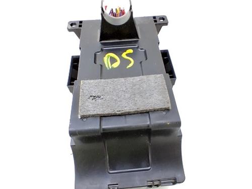 Fuse box OPEL MOKKA / MOKKA X (J13) 1.6 CDTI (_76) | BP30921070E1