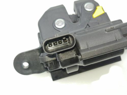 Used Tailgate lock FIAT TIPO Saloon (356_, 357_) 1.6 (356SXE11) (110 hp) 23385503