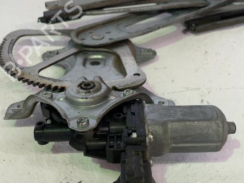 Used Right front window motor Right front window motor TOYOTA YARIS (_P9_) 1.4 D-4D (NLP90_, NLP90R) (90 hp) 35968164 35968164