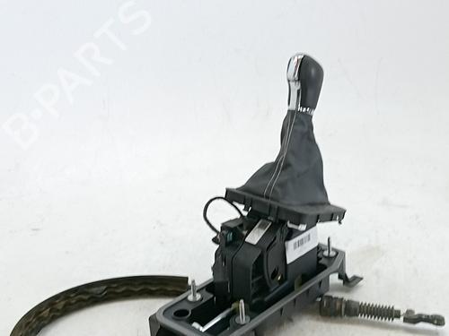 Used Gear lever Gear lever SEAT ARONA (KJ7, KJP) 1.0 TSI (116 hp) 34238397 34238397