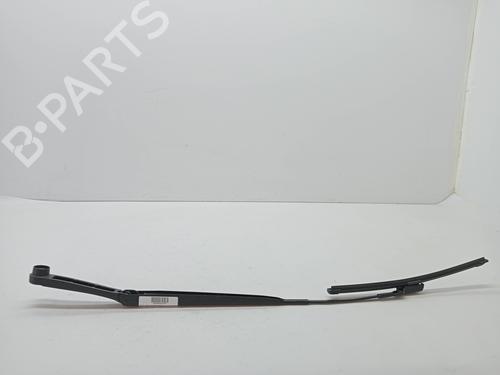 Used Front windshield wiper arm HYUNDAI ix20 (JC) 1.4 (90 hp) 23351884