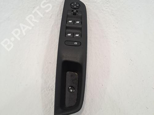 Used Left front window switch OPEL MOKKA 1.2 (76) (131 hp) 28083935