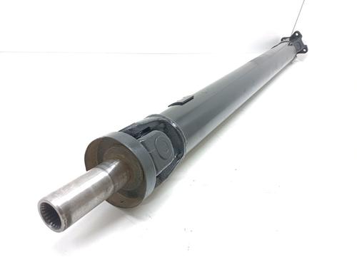 Used Driveshaft MITSUBISHI PAJERO I (L04_G, L14_G) 2.6 4WD (L042G, L047G) (103 hp) 31061079