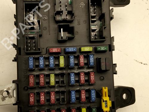 Used Fuse box HYUNDAI GETZ (TB) 1.5 CRDi (88 hp) 30921419