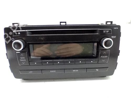 Used Radio TOYOTA AURIS (_E18_) 1.4 D-4D (NDE180_, NDE180R) (90 hp) 29992767