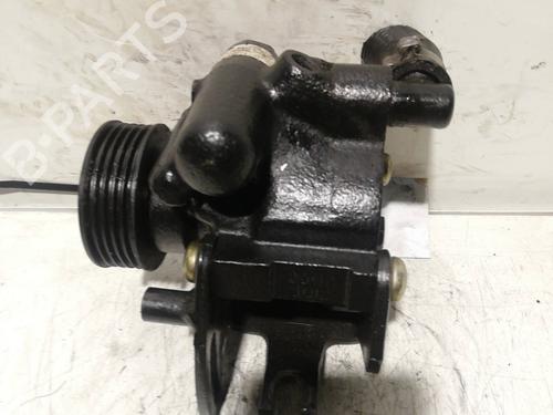 Used Steering pump FORD MONDEO II (BAP) 1.8 TD (90 hp) 26539167