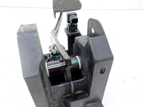 Break pedal MG MG HS (AS33) 1.5 Hybrid+ | BP38062129I19 - Image 4