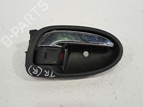 Højre bagtil invendig håndtag TOYOTA YARIS (_P9_) 1.33 VVT-i (NSP90_, NSP90R) (100 hp) 23943461