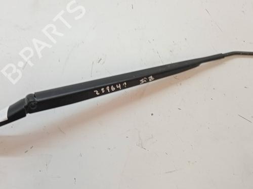 Used Front windshield wiper arm RENAULT MEGANE IV Hatchback (B9A/M/N_) 1.2 TCe 130 (B9MR) (130 hp) 23339372