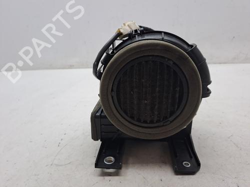 Used Heater blower motor TOYOTA YARIS (_P13_) 1.5 Hybrid (NHP130_, NHP130) (101 hp) 23358404